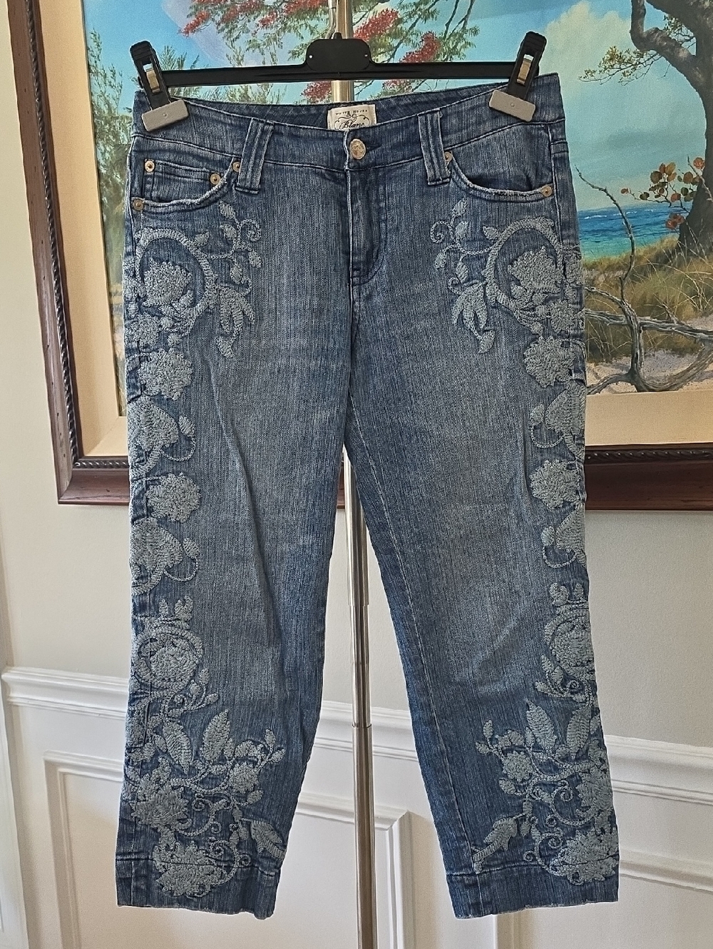 White House Black Market Blue Embroidered Cropped Jeans - Picture 1 of 10